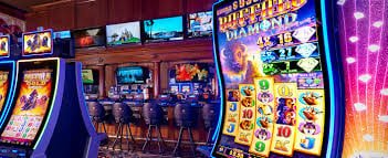 Dasbor platform bomberwin menampilkan sportsbook, kasino langsung, dan permainan slot
